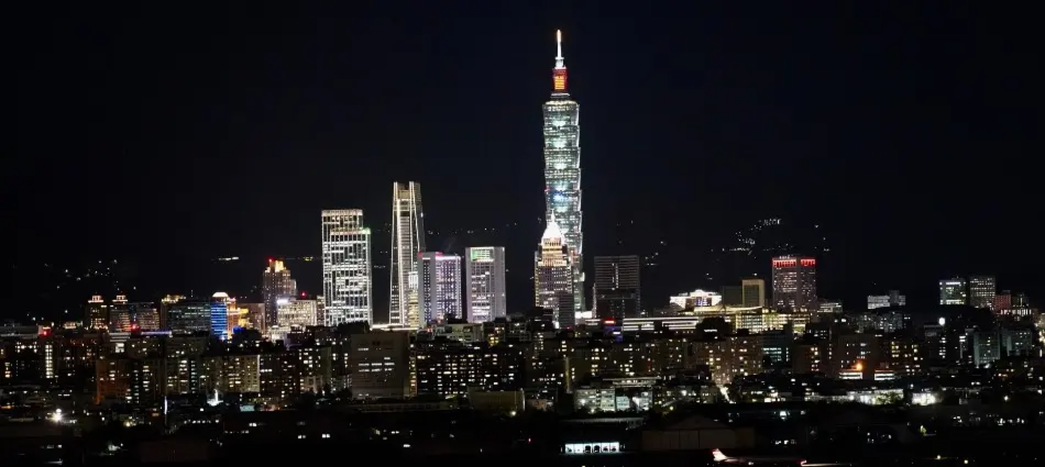 高空體驗城市璀璨夜景！雙北精選夜晚約會去處Top 7　盡情享受魔幻日落、燦爛燈火