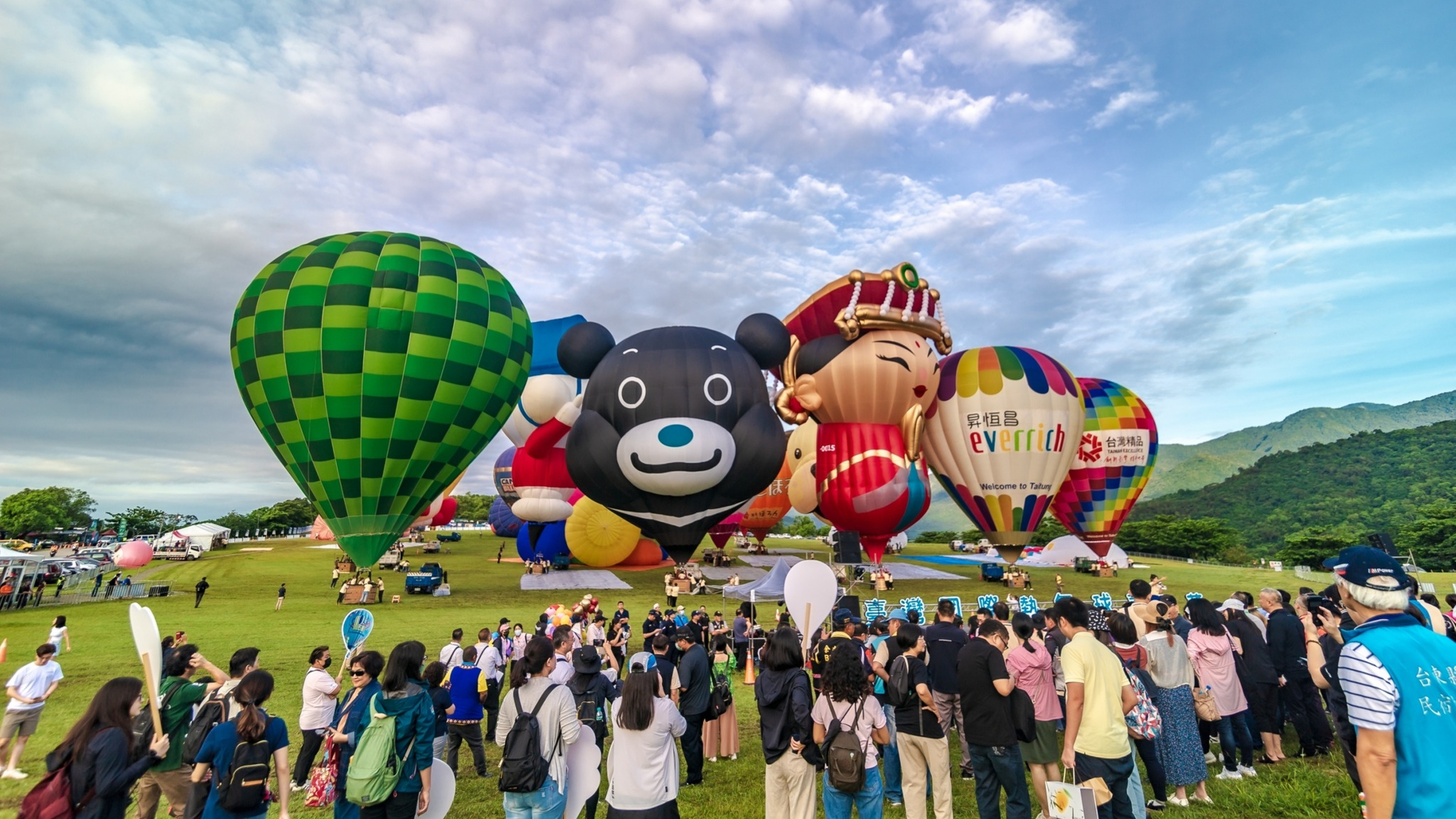 2024臺灣國際熱氣球嘉年華來啦！台東空氣品質全國奪冠　一起飛上高空「深呼吸」