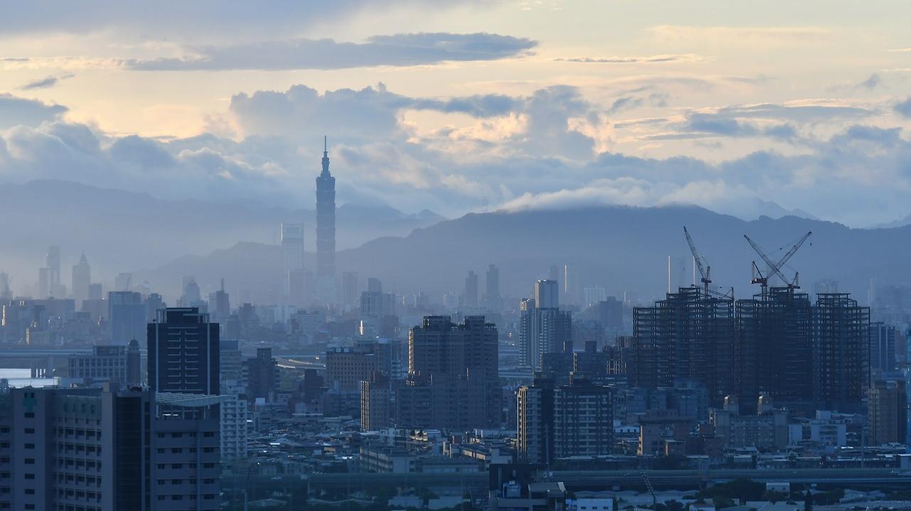 打炒房措施果真有效？房市景氣燈號降溫恐面臨二多二空拉鋸戰