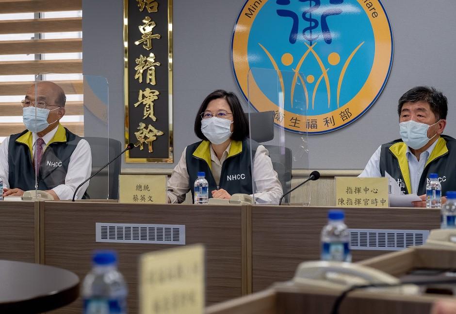台灣面臨「新五缺」！疫苗議題討論度攀升　BNT疫苗藍綠攻防戰聲量誰贏？