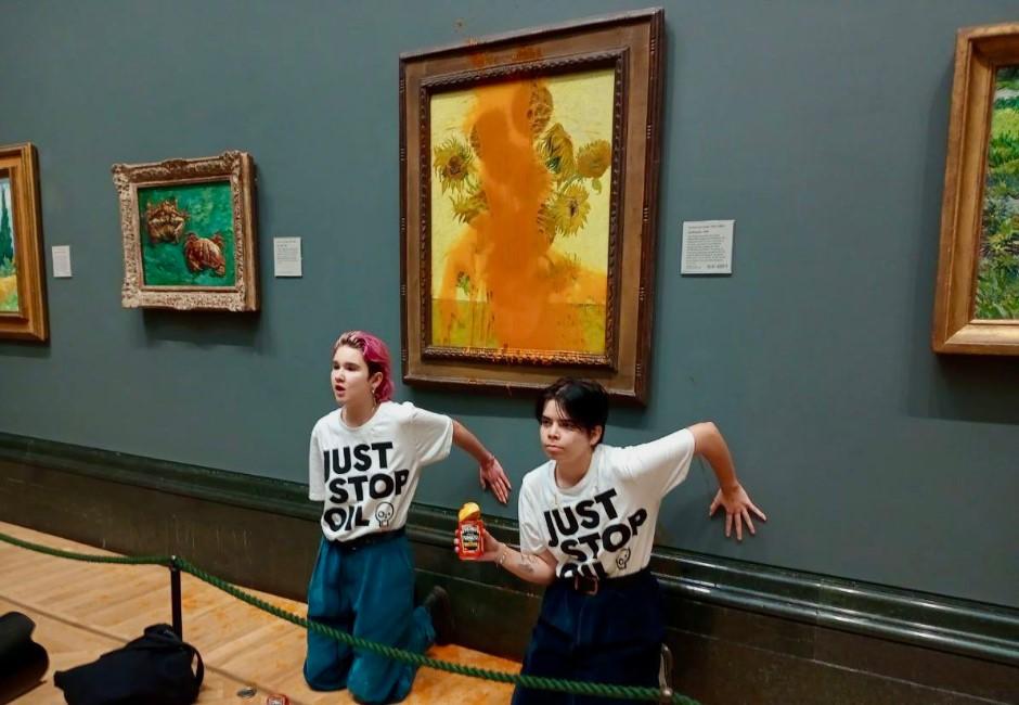 「藝術和地球哪個重要？」梵谷名畫「向日葵」遭潑番茄湯　環保人士動機曝