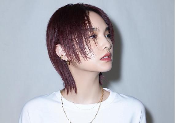 FB/楊丞琳 Rainie Yang