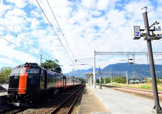 FB／交通部臺灣鐵路管理局 TRA（鳴日號列車）