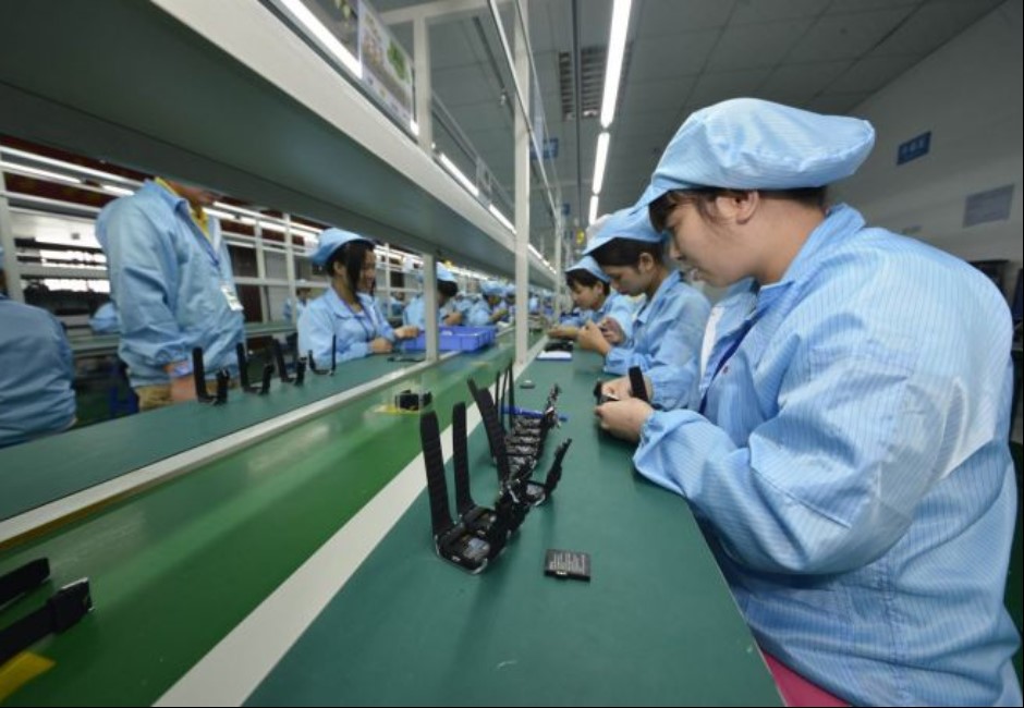 赴陸企業驚爆「逃命潮」!1.5萬家工廠急搬遷 背後原因曝光