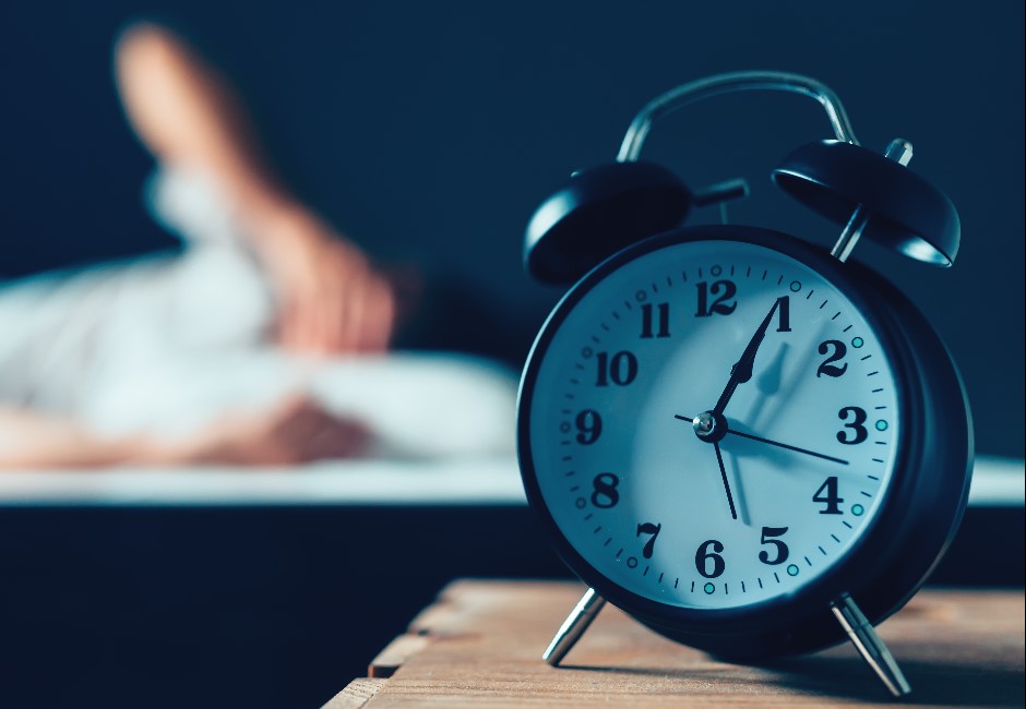 比數羊更有效的「120秒睡眠法」!失眠靠想像成功率96%