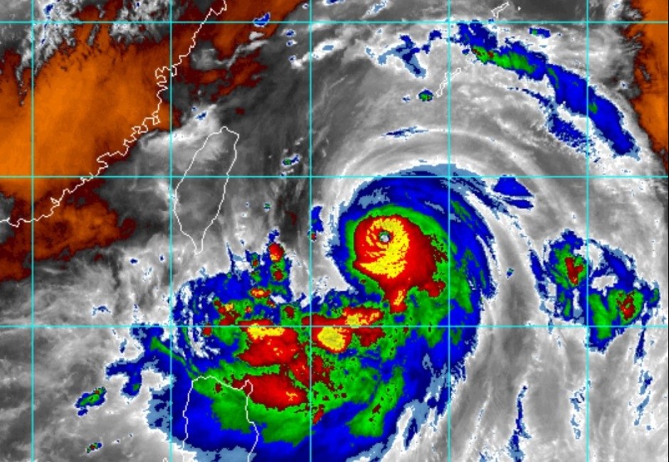 更新/氣象局最新風雨預報!達「停班停課標準」升級為7縣市