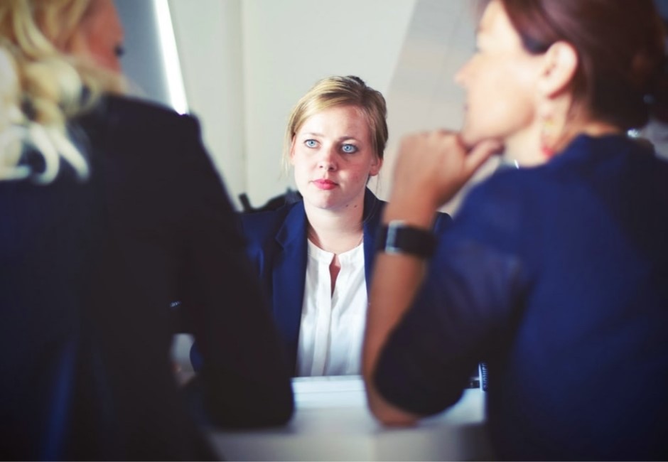 為何年輕女性都不想當房仲?網曝「暗黑面」:難怪沒人做!