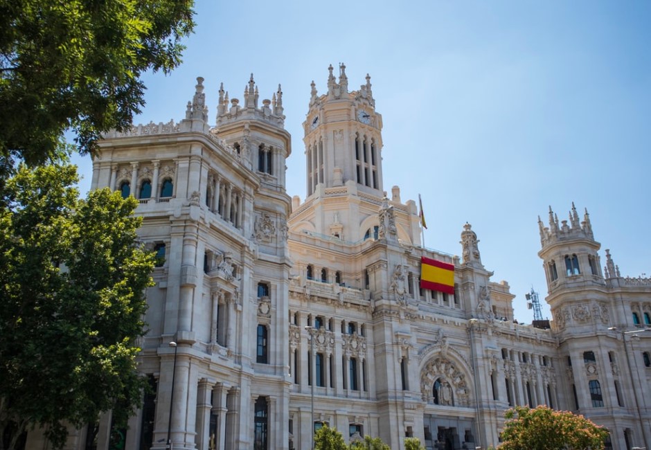 揪團遊西班牙被網友罵到爆!中和里長受訪無奈回應了