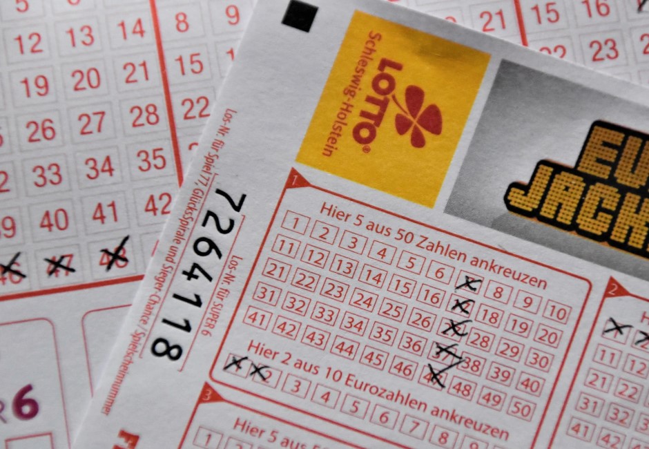 菲律賓樂透開出離奇數字 竟有433人平分1.2億獎金引熱議