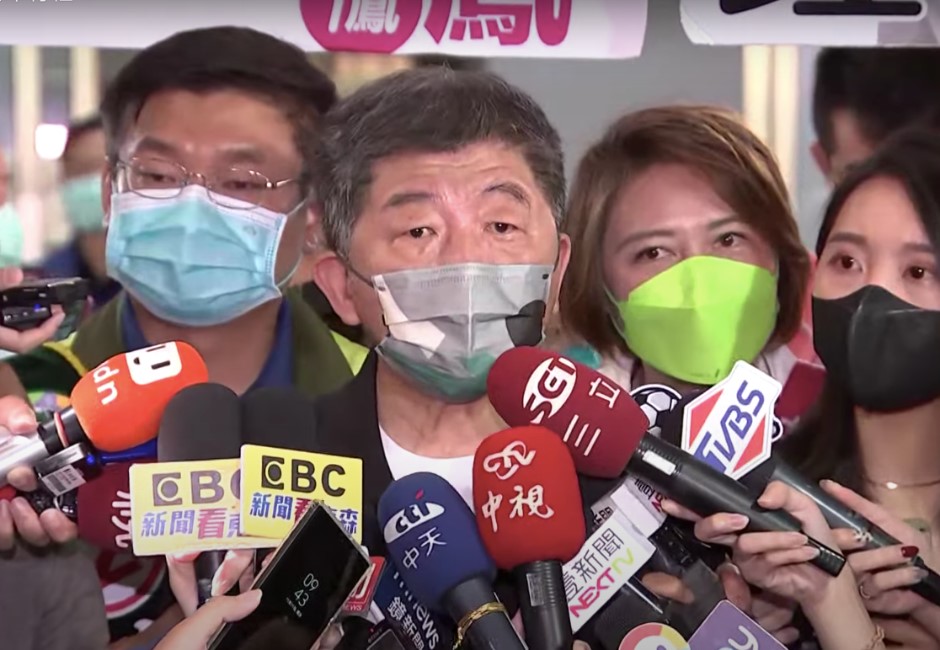 徐巧芯再爆焦糖陳嘉行與「無良公關」直播 陳時中:硬要連結大可不必