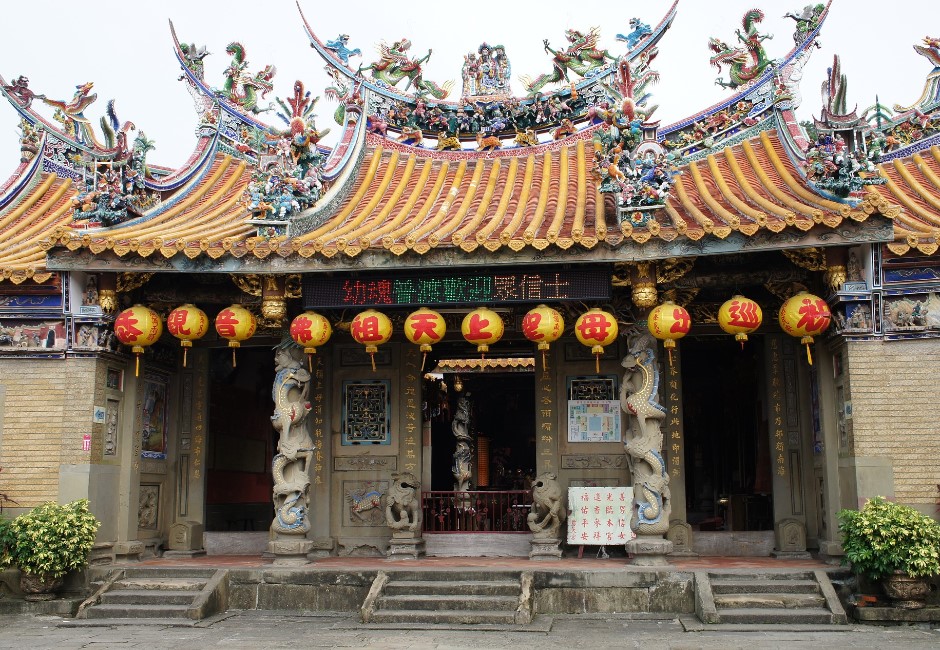 全台宮廟密度最高在哪?三蘆1巷子就有5間「找房3個月避不開」 在地人揭原因