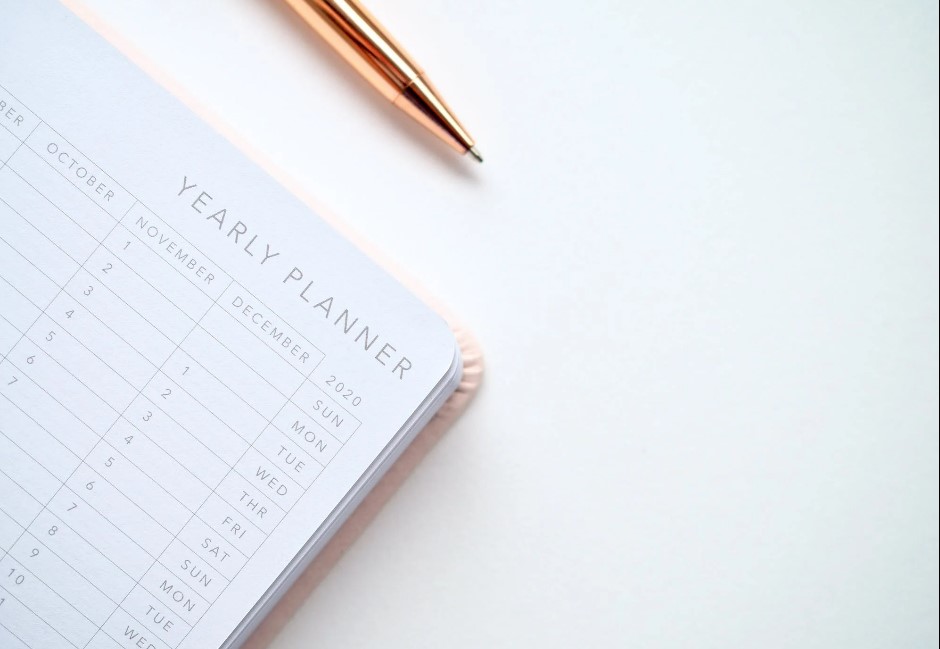 明年春節連假少好多天?算完網崩潰:由奢入儉難