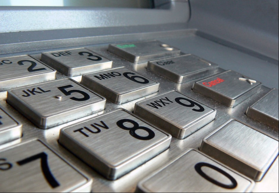 快可以領錢了?!全民普發現金6千新進度 3大發放管道曝光 近2.5萬ATM可提領