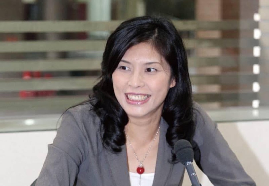 鄭麗文:我閉嘴明天侯友宜民調就30%嗎 網友:閉嘴看看萬一可以呢?