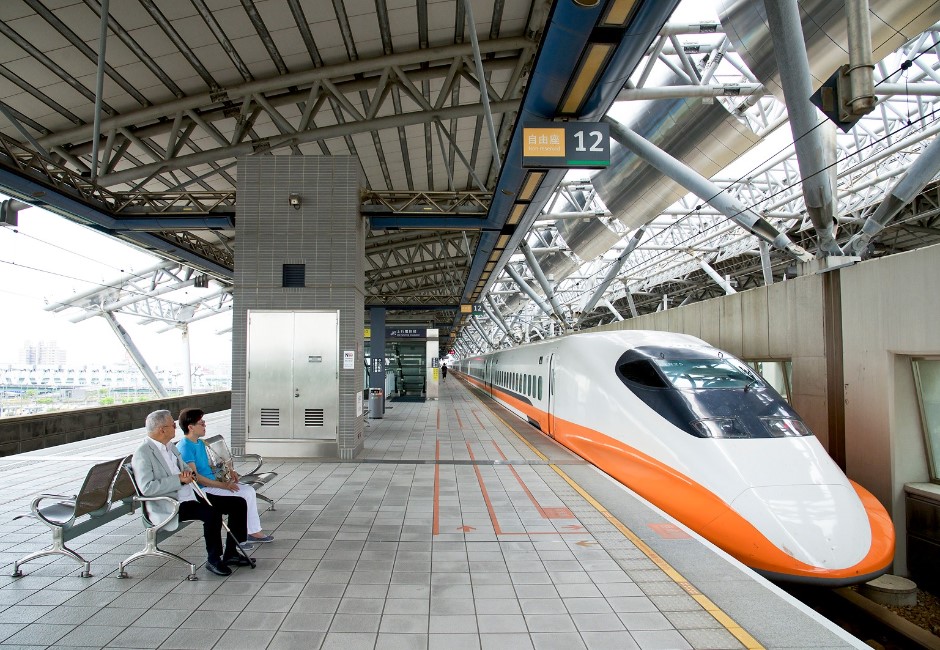 手機也能買高鐵自由座了!App輕鬆購票免排隊 使用方式、注意事項一次看