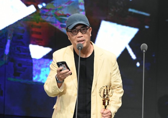 金鐘58/剛領獎…下台急送醫開刀!得獎者突身體不適 電視台證實了