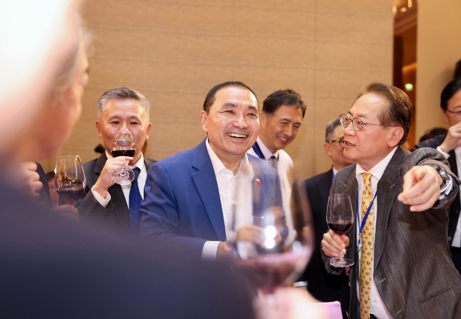 懶人包/盤點2024大選的造勢尷尬瞬間!吳欣盈舅舅高呼:侯友宜「凍蒜」