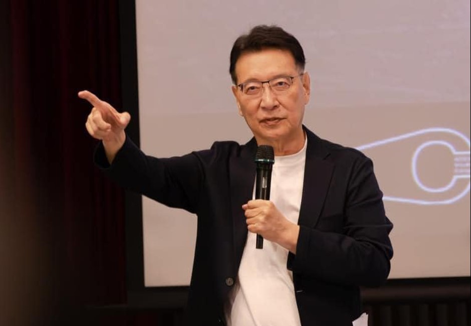 趙少康PK柯文哲!探索概念現「做人厚道一點、當場發脾氣」 學者揭「互蹭聲量」