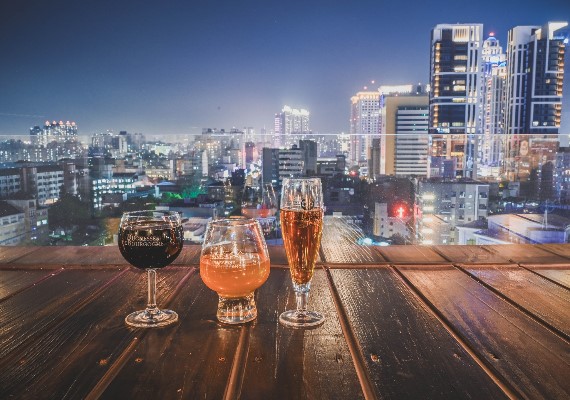 FB/ABV 閣樓餐酒館-板橋府中店