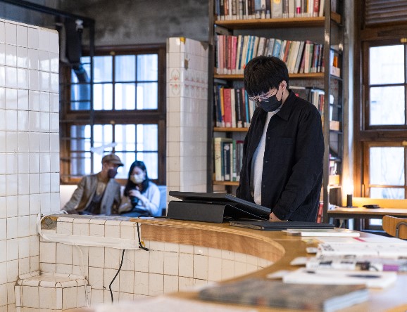 Facebook/不只是圖書館 Not Just Library