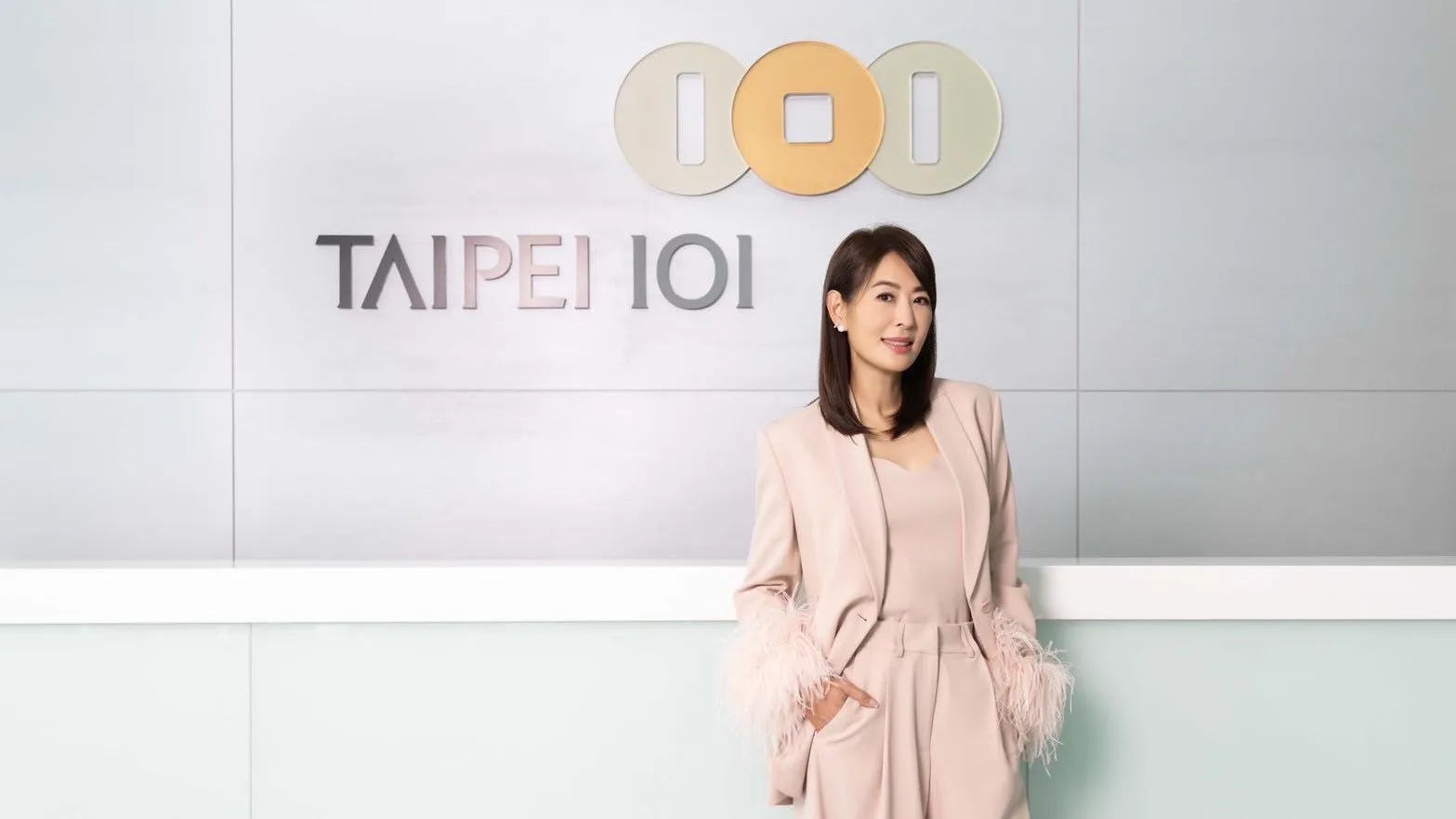 最美101董座賈永婕首度立法院備詢!預告101跨年煙火加碼大型雷射秀