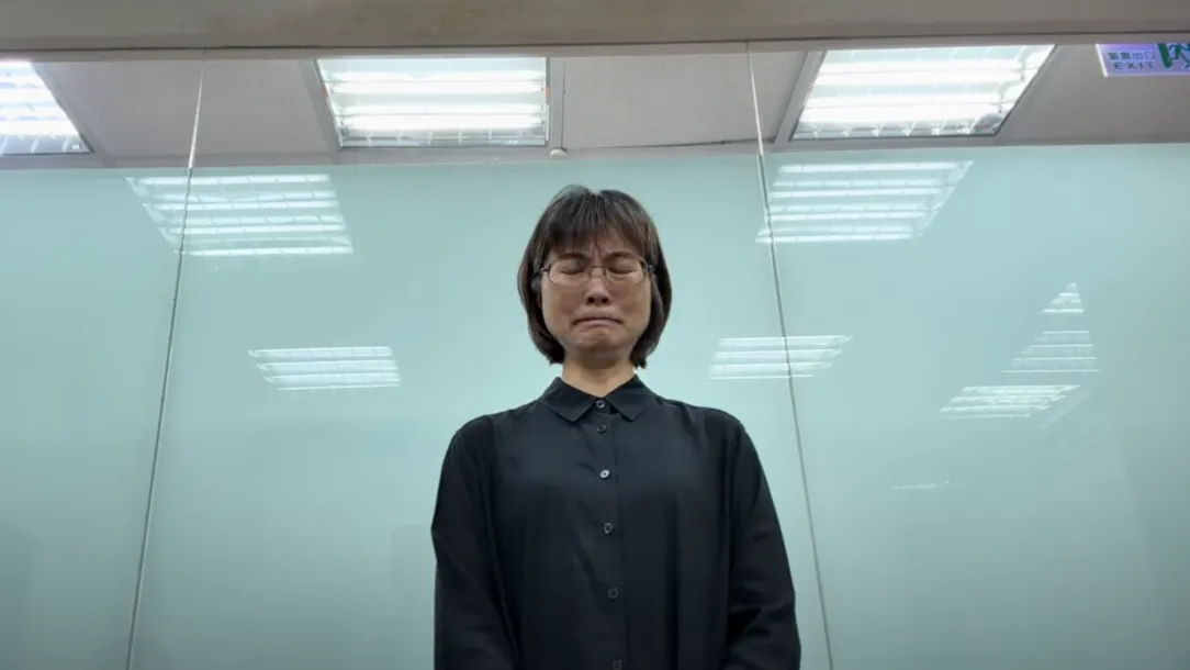 謝宜容發布道歉影片 哽咽自白沒保護好員工!手錶意外露餡拍攝時間掀討論