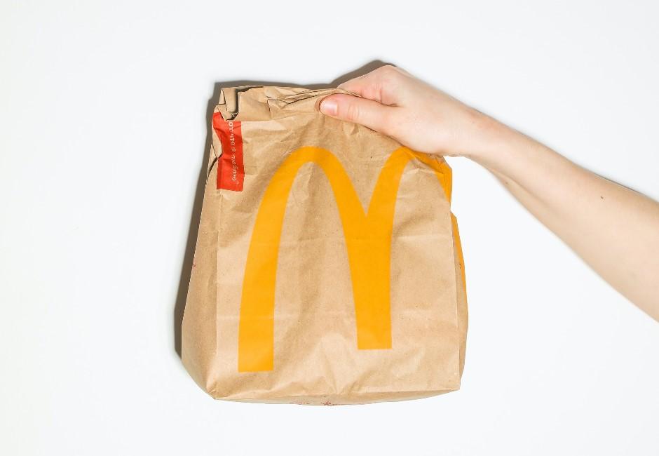 麥當勞改名了？正版紙袋出現超可愛「三個字」　麥胞證實：限定款拿完就沒了