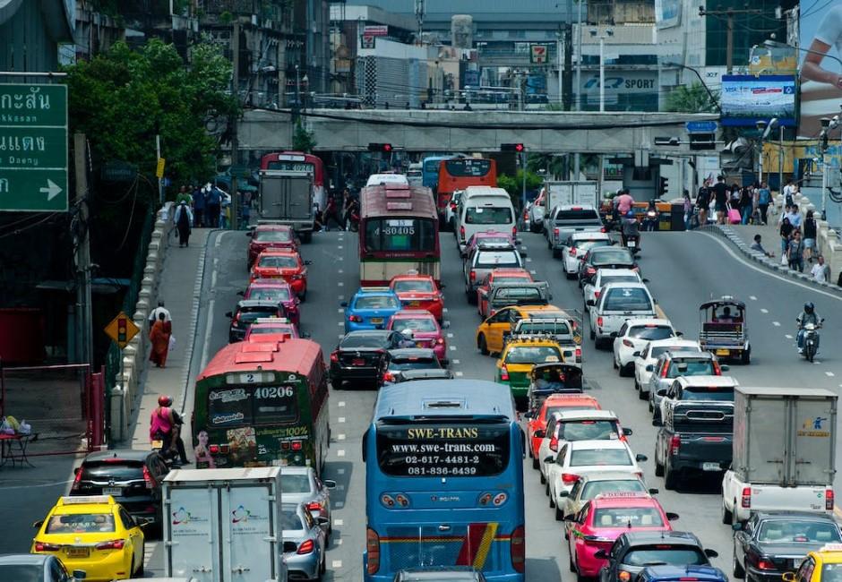 泰國宣布「台旅客入境免簽停留30天」！單日聲量飆破三千