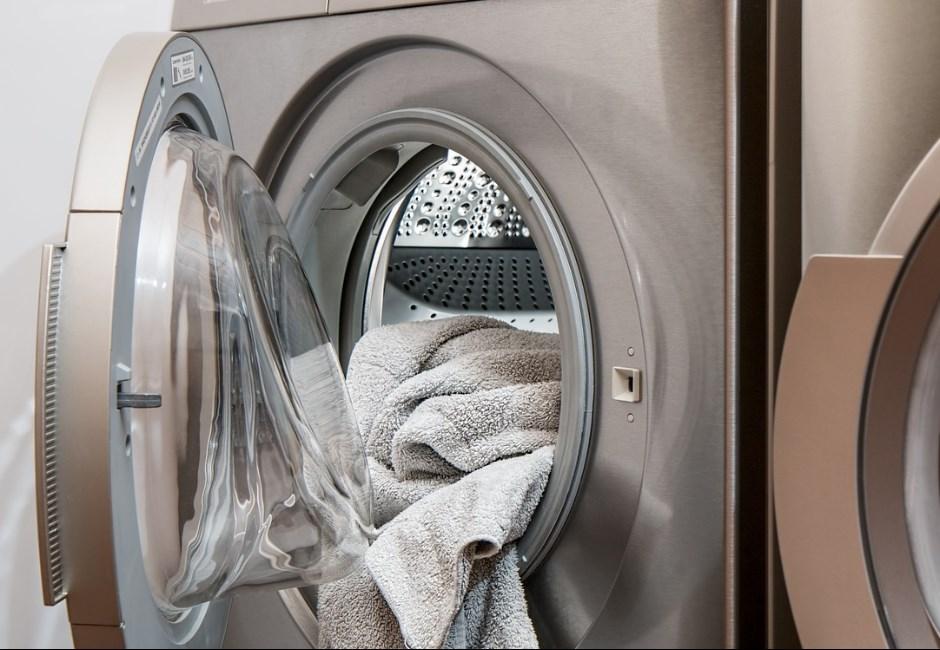 租屋洗衣困擾不少　洗衣機該共用還是獨用好？